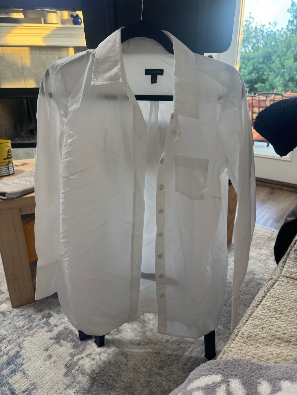 Talbots White Women's Dress Shirt - Long Sleeve Button-Up
